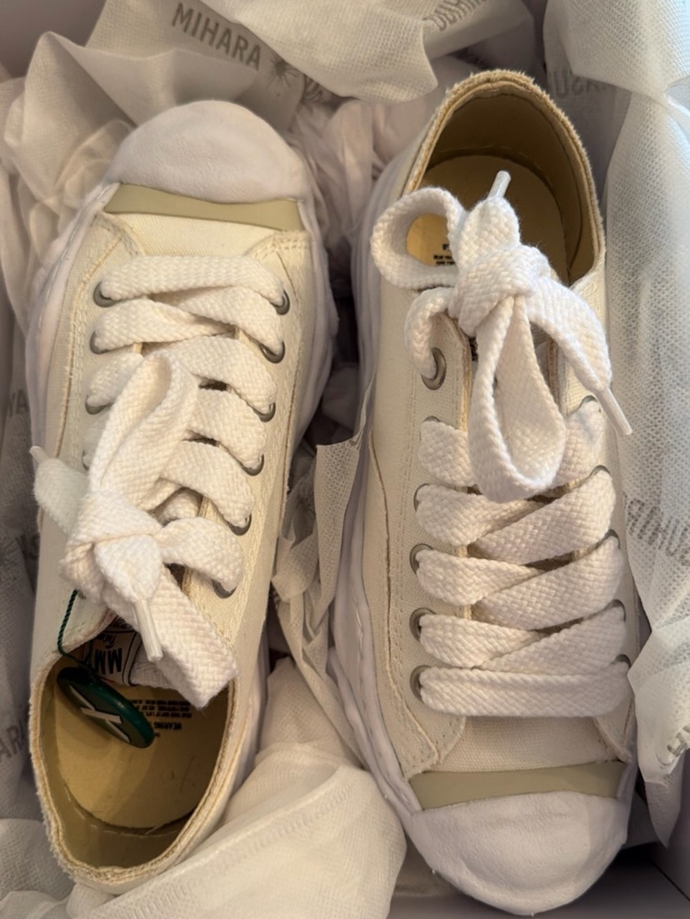 Miharayasuhiro Men's Off-White Canvas Low-Top Sneakers
